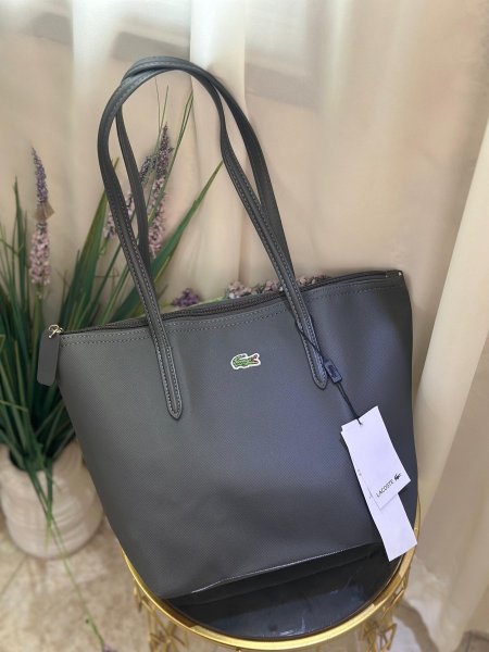 لاكوستت حجم ميديوم لون رمادي