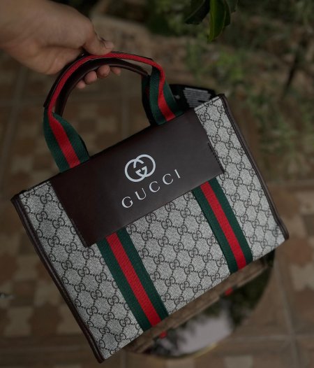 حقيبة من قوتشي