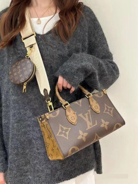 حقيبة انيقة من LV