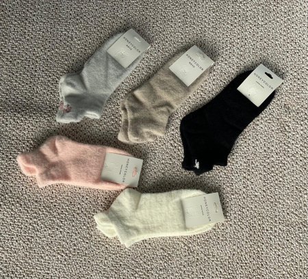 جرابين صوف قصير طرف فيونكة 🎀