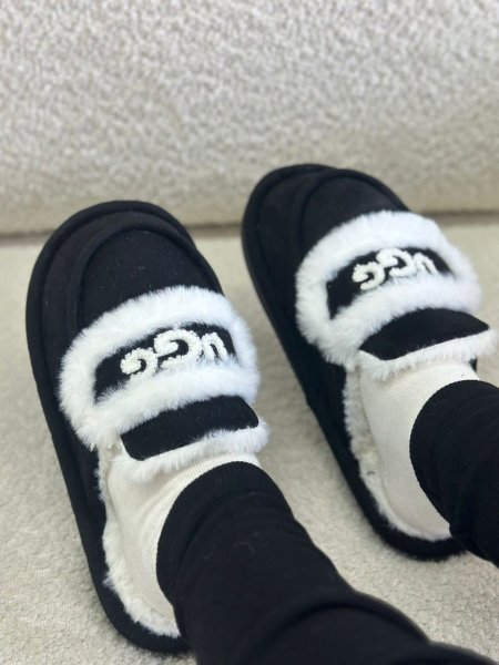 حفاية شتويةة UGG فخمة